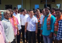 आमदार नितेश राणे यांच्या उपस्थितीत कोकिसरेतील उबाठा व राष्ट्रीय काँग्रेसच्या असंख्य कार्यकर्त्यांचा भाजपात प्रवेश