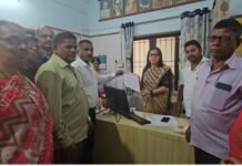 आरोग्याच्या विविध समस्या बाबत माणगाव ग्रामस्थानी जिल्हा आरोग्य अधिकारी यांचे वेधले लक्ष.!