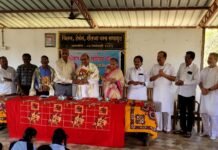 कोमसापचा सन्मान सोहळा : माजी राज्यमंत्री प्रवीण भोसले आणि शेखर पाडगांवकर यांचा सावंतवाडीत गौरव