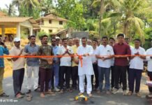 सह्याद्री पट्ट्याच्या विकासाला नवी गती; शिवसेना जिल्हाप्रमुख संजू परब यांच्या हस्ते फीत कापून धवडकी-सांगेली पहिल्या टप्प्यातील रस्ते रुंदीकरणाचे लोकार्पण