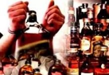 सावंतवाडीत अवैध दारूविक्रीवर पोलिसांची धडक कारवाई; तिघांवर गुन्हे दाखल