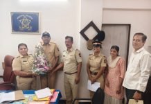 कर्तव्याची वर्दी, प्रामाणिकपणाची शान! पायधुनीच्या पोलीस शिपायाने परत केले ५० ग्रॅम सोने अन् रोख रक्कम